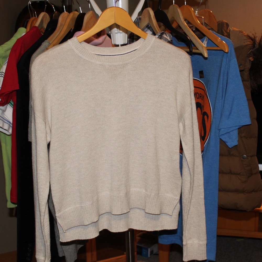 H&M women’s sweater